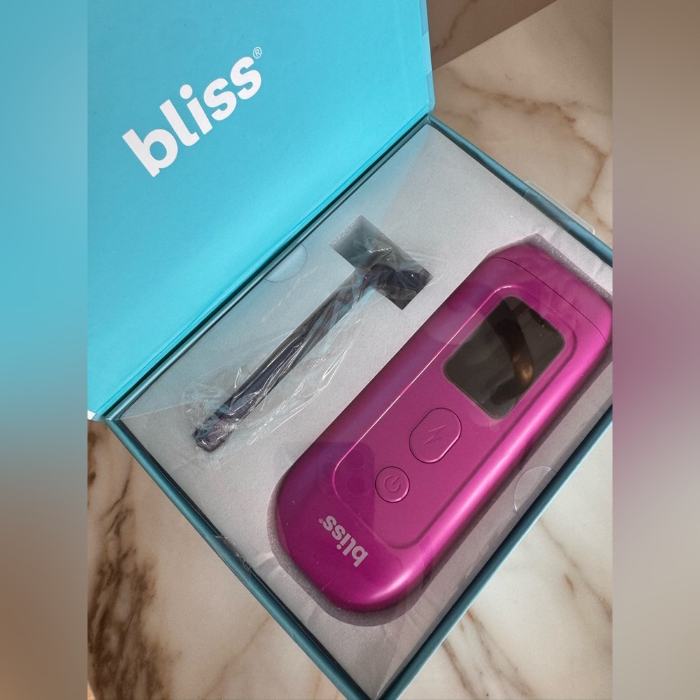 Bliss Smooth Ya Later Intense‎ Pulse Light Permanent Hair Removal - Picture 4 of 4